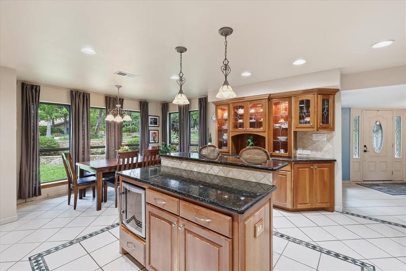 122 Brookdale Drive, Highland Village TX 75077 - Photo 10