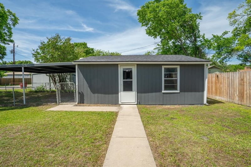 506 Pendleton Street, Farmersville TX 75442 - Photo 22
