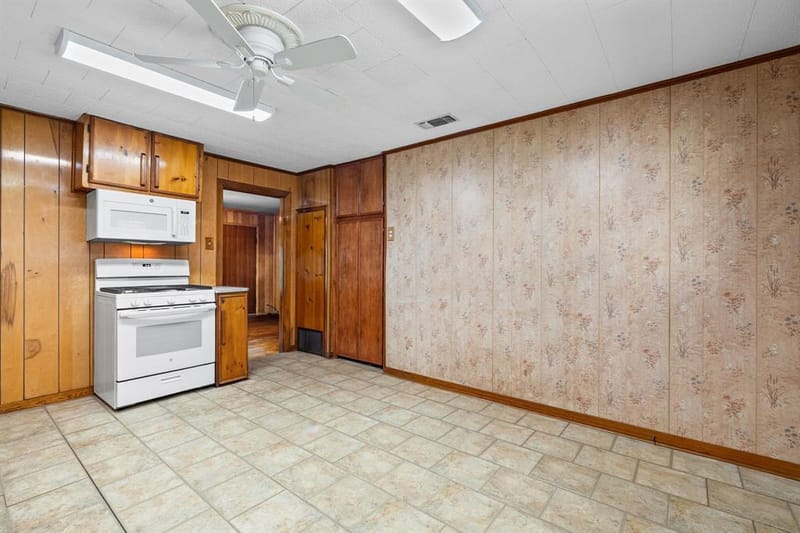 506 Pendleton Street, Farmersville TX 75442 - Photo 10