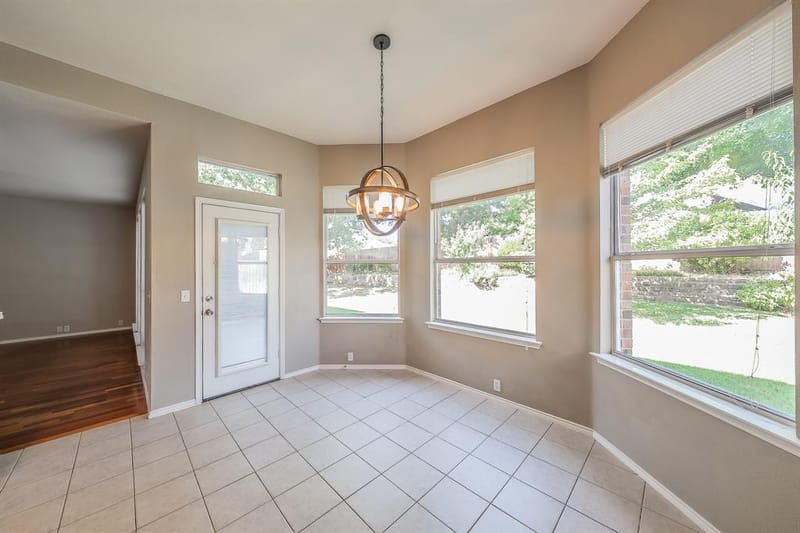 3001 Saint Lynda Drive, Mansfield TX 76063 - Photo 10