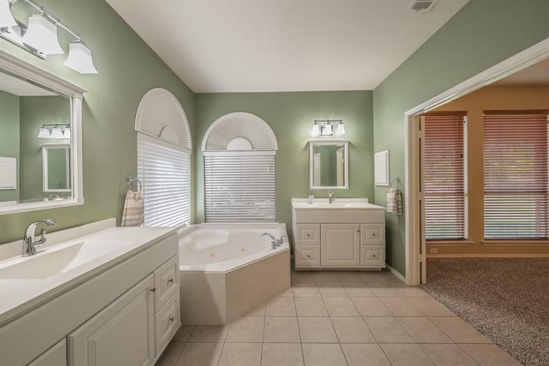 3001 Saint Lynda Drive, Mansfield TX 76063 - Photo 19