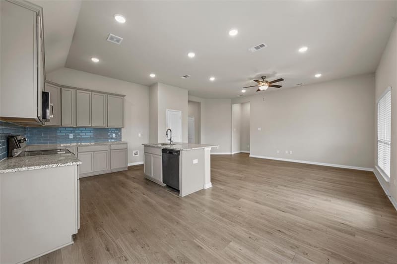 3213 Dottavio, Waco TX 76655 - Photo 7