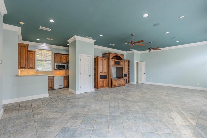 6400 Creekside Drive, Greenville TX 75402 - Photo 32