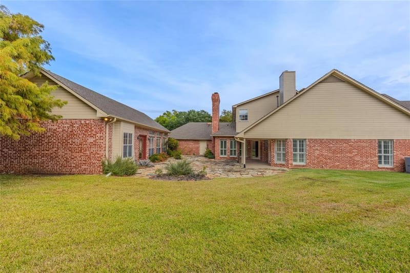 6400 Creekside Drive, Greenville TX 75402 - Photo 30