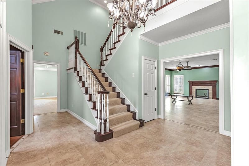 6400 Creekside Drive, Greenville TX 75402 - Photo 4