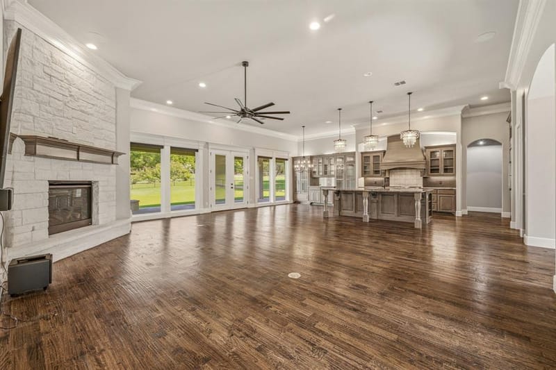 9503 Bellechase Road, Granbury TX 76049 - Photo 6