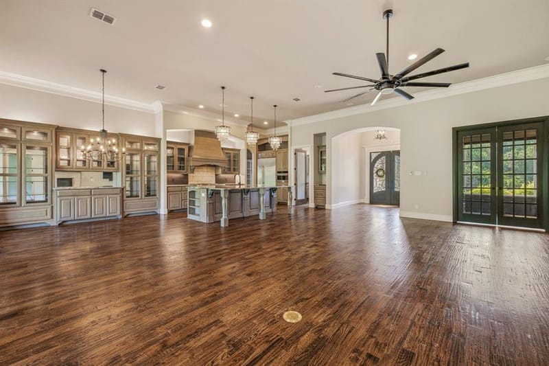 9503 Bellechase Road, Granbury TX 76049 - Photo 5