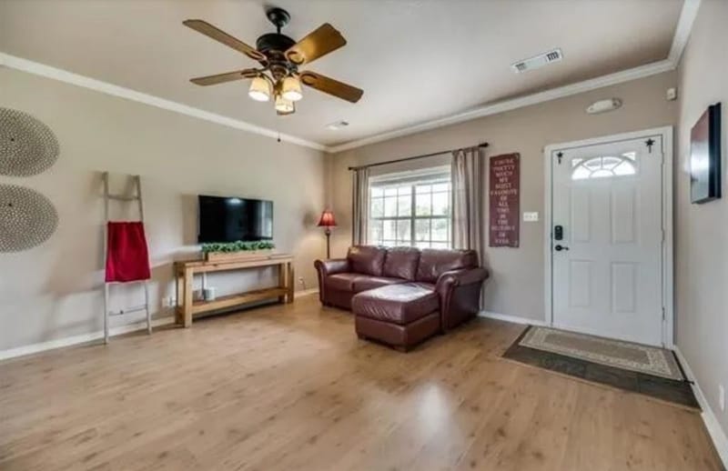 5604 Four Seasons Lane, McKinney TX 75071 - Photo 5