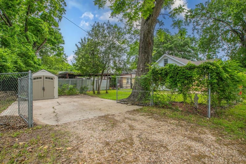 900 N 31st Street, Waco TX 76707 - Photo 29