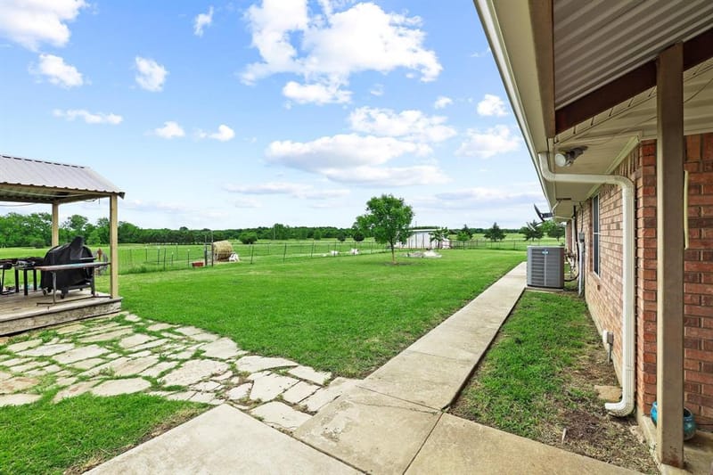 1217 County Road 4705, Leonard TX 75452 - Photo 28