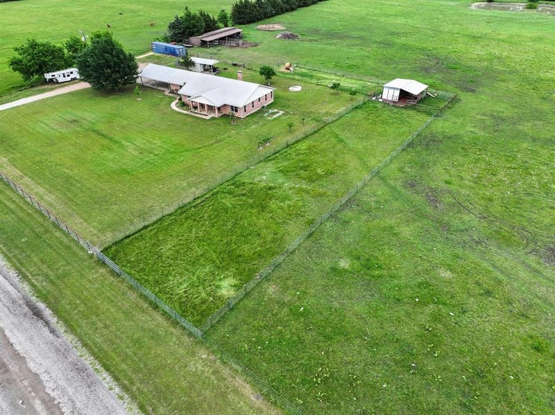 1217 County Road 4705, Leonard TX 75452 - Photo 38
