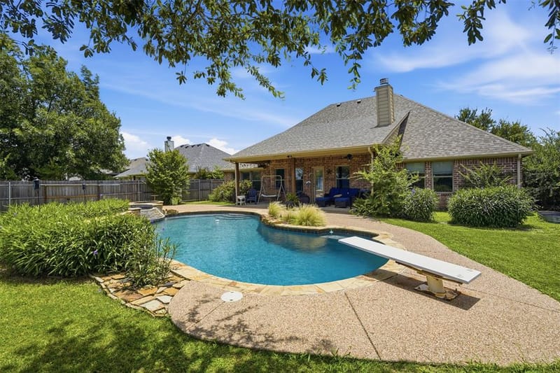 107 Clyde Drive, Aledo TX 76008