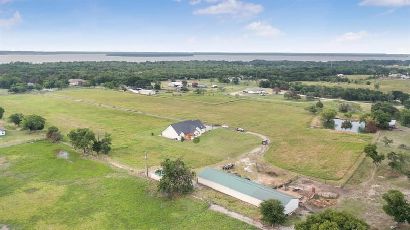 6880 County Road 4042, Kemp TX 75143 - Photo 31