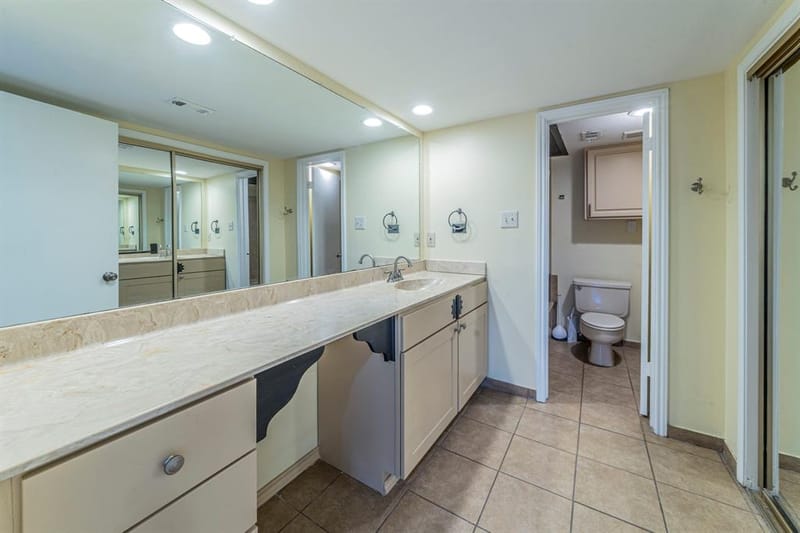 2733 Silver Creek Drive # 205, Arlington TX 76006 - Photo 9