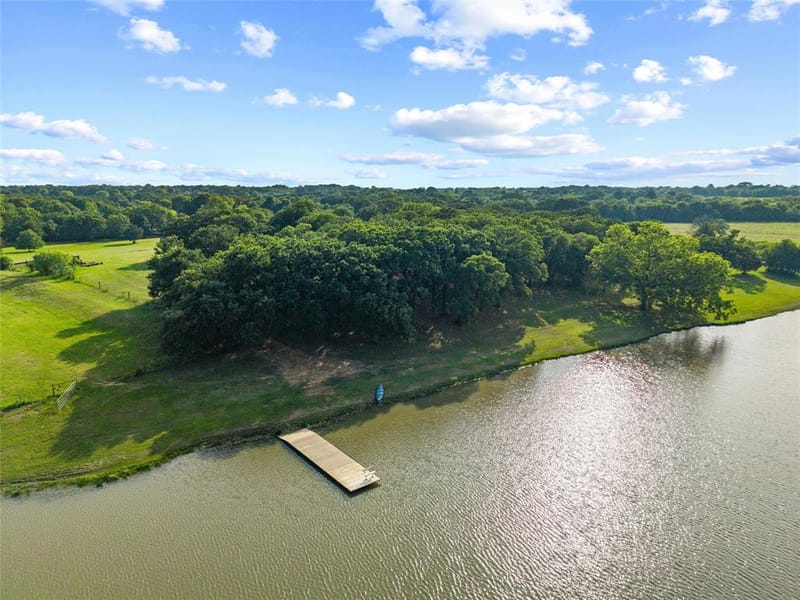 6561 County Road 423, Grandview TX 76050 - Photo 36