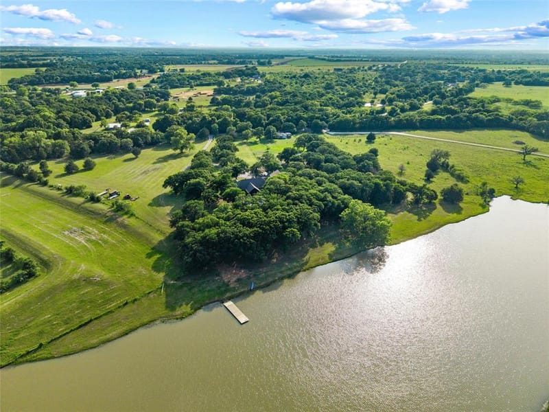 6561 County Road 423, Grandview TX 76050 - Photo 9