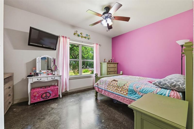 6561 County Road 423, Grandview TX 76050 - Photo 19