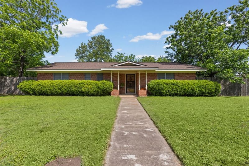 203 Randy Drive, Woodway TX 76712
