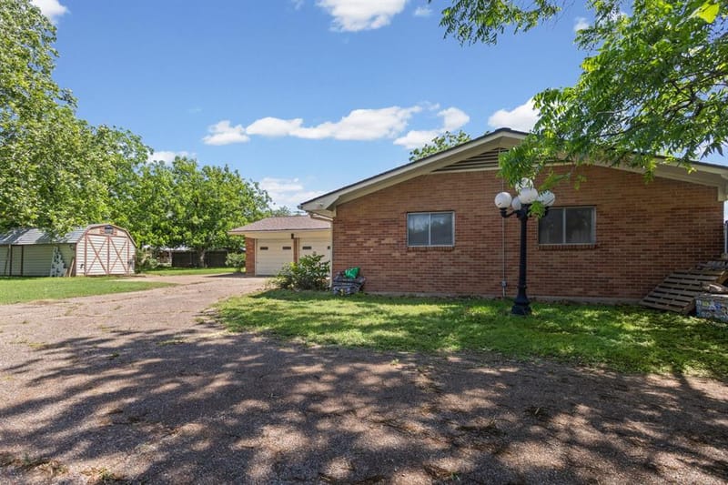 203 Randy Drive, Woodway TX 76712 - Photo 25