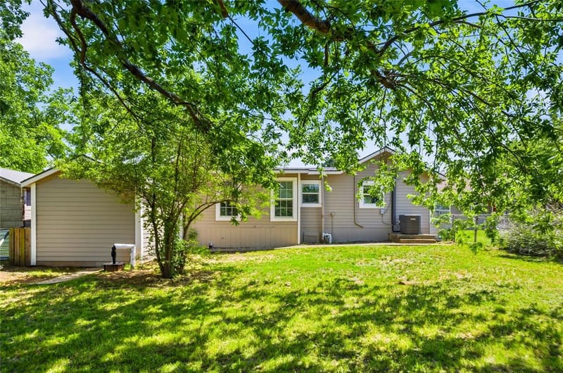 2121 W Bond Street, Denison TX 75020 - Photo 24