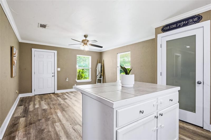 2121 W Bond Street, Denison TX 75020 - Photo 4