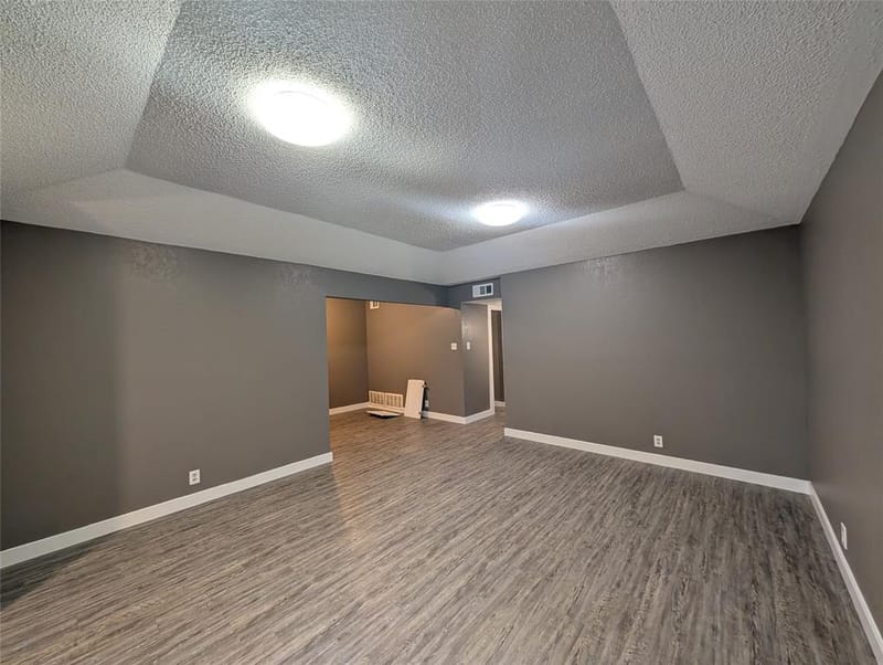 6709 Ridgecrest Court, Fort Worth TX 76133 - Photo 5