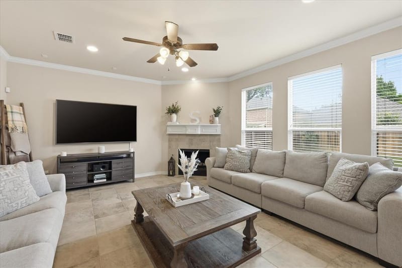 2825 Treasure Cove Drive, Lewisville TX 75056 - Photo 7