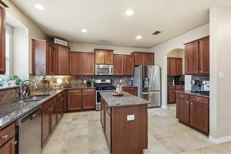 2825 Treasure Cove Drive, Lewisville TX 75056 - Photo 15