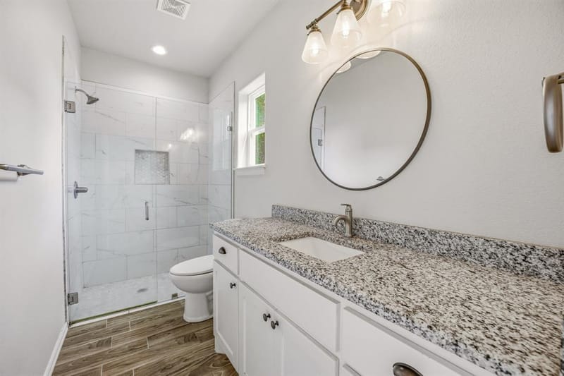 5721 San Jacinto Drive, Granbury TX 76048 - Photo 16