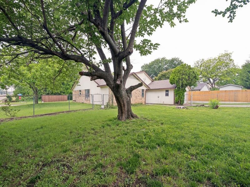 2111 Meredith Lane, Richardson TX 75081 - Photo 25