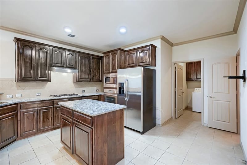 4105 Plymouth Drive, McKinney TX 75070 - Photo 9