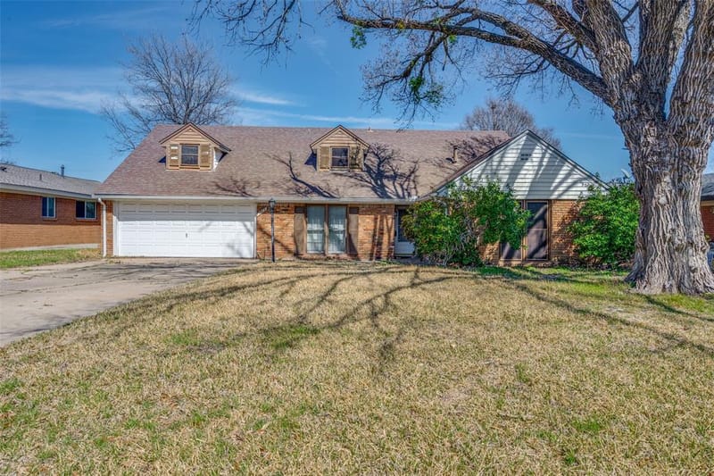 5613 Westcreek Drive, Fort Worth TX 76133
