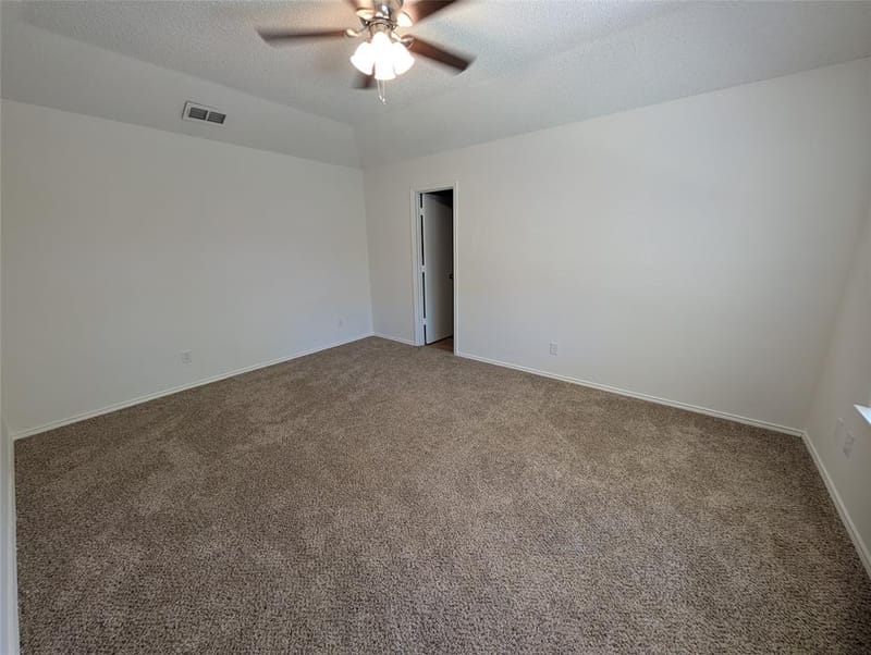 4821 Saint Thomas Place, Fort Worth TX 76135 - Photo 8