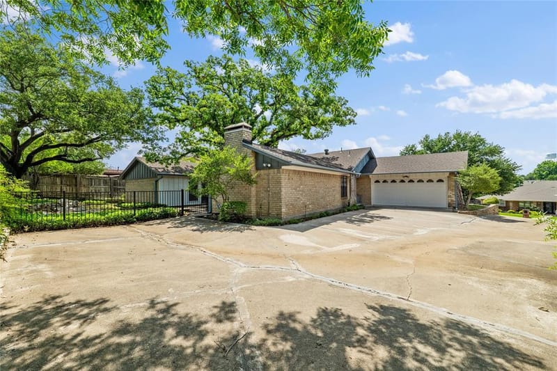 3405 Country Club Road, Pantego TX 76013 - Photo 28