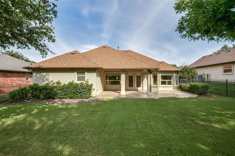 11009 Southerland Drive, Denton TX 76207 - Photo 22