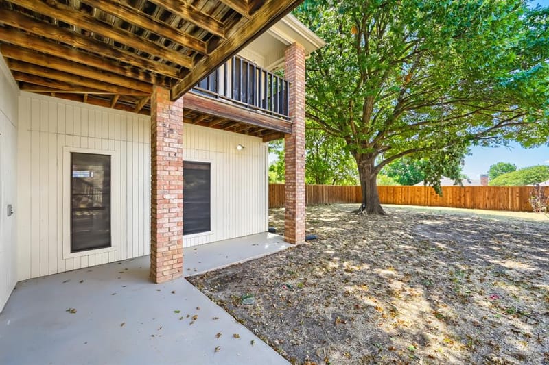 100 Coventry Court, Irving TX 75061 - Photo 16