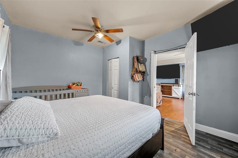 2221 S Park Avenue, Waco TX 76706 - Photo 16