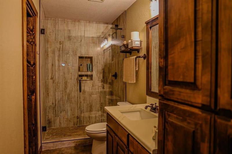 6085 County Road 146, Lipan TX 76462 - Photo 25