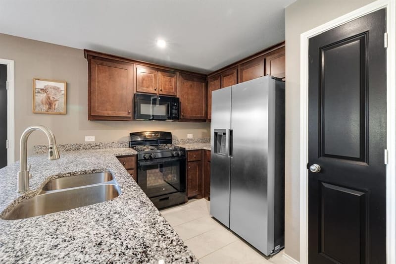 14164 Danesdale Drive, Pilot Point TX 76258 - Photo 18