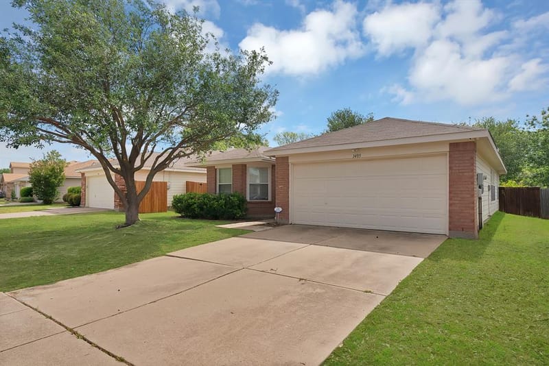 1405 Oak Hollow Lane, Anna TX 75409 - Photo 2