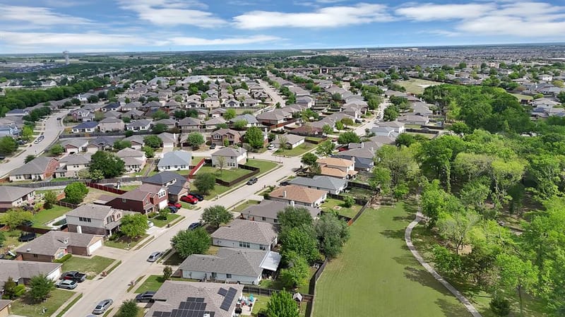 1405 Oak Hollow Lane, Anna TX 75409 - Photo 22