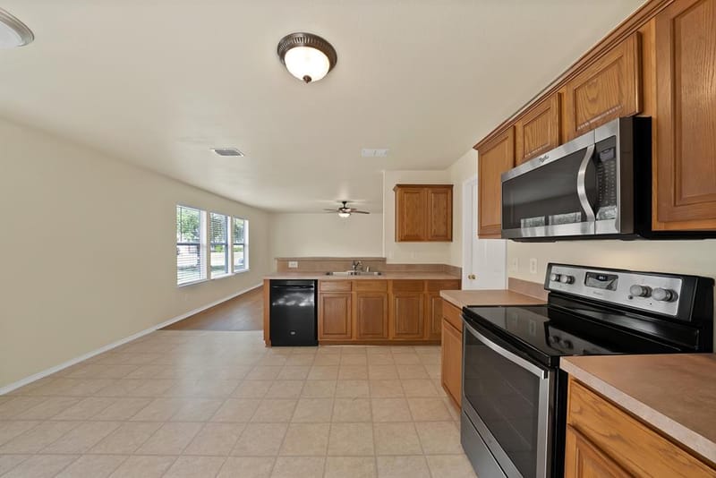 1405 Oak Hollow Lane, Anna TX 75409 - Photo 5