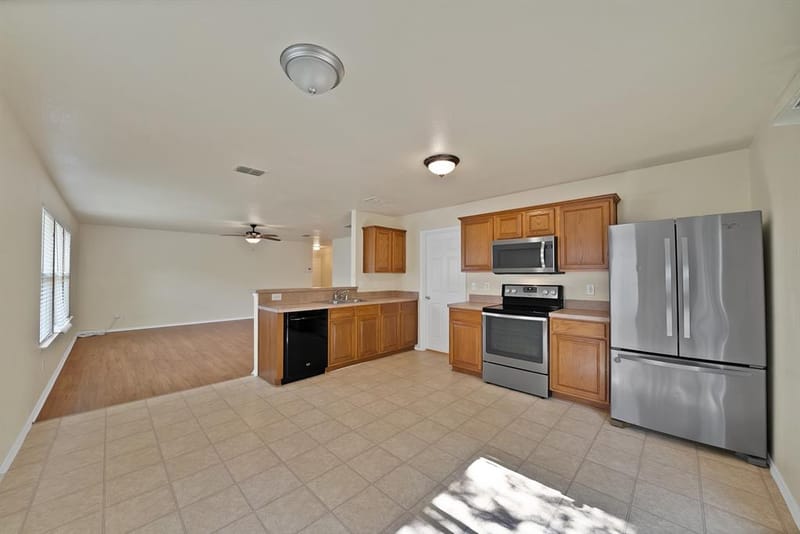 1405 Oak Hollow Lane, Anna TX 75409 - Photo 10