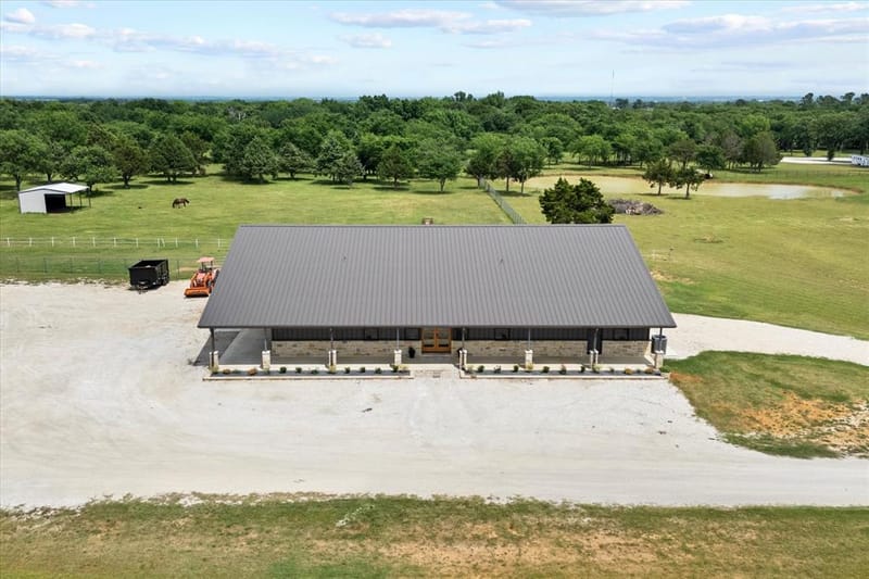 10701 Osburn Road, Pilot Point TX 76258 - Photo 6