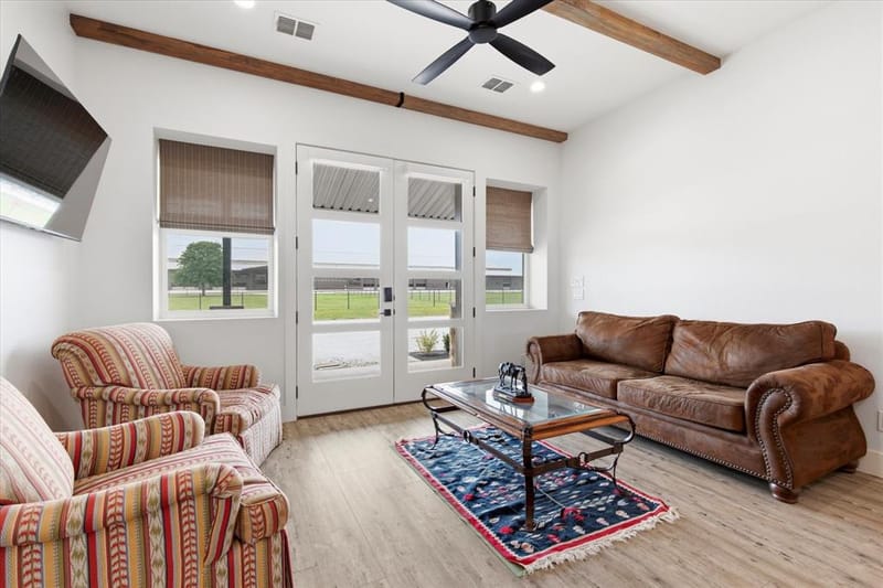 10701 Osburn Road, Pilot Point TX 76258 - Photo 12