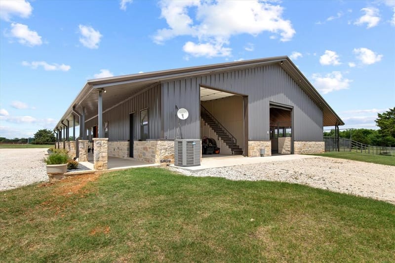 10701 Osburn Road, Pilot Point TX 76258 - Photo 9
