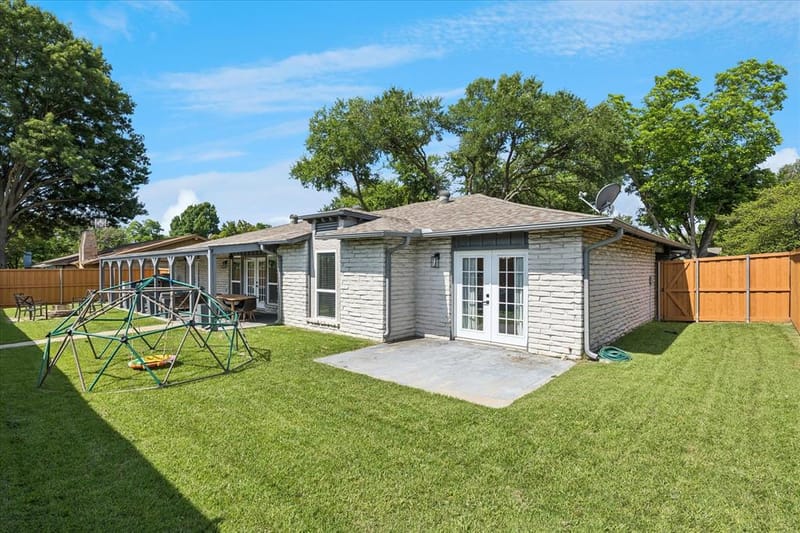 15651 Terrace Lawn Circle, Dallas TX 75248 - Photo 32
