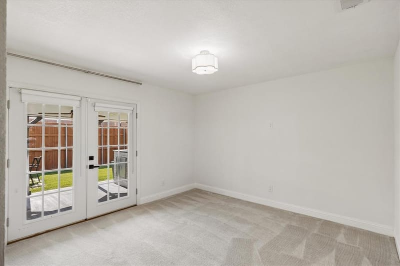 15651 Terrace Lawn Circle, Dallas TX 75248 - Photo 29