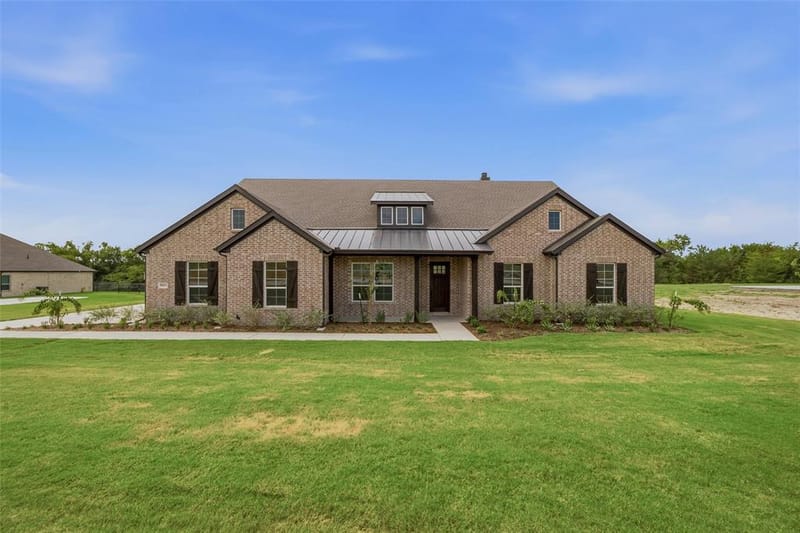 903 Perrin Lane, Van Alstyne TX 75495 - Photo 2