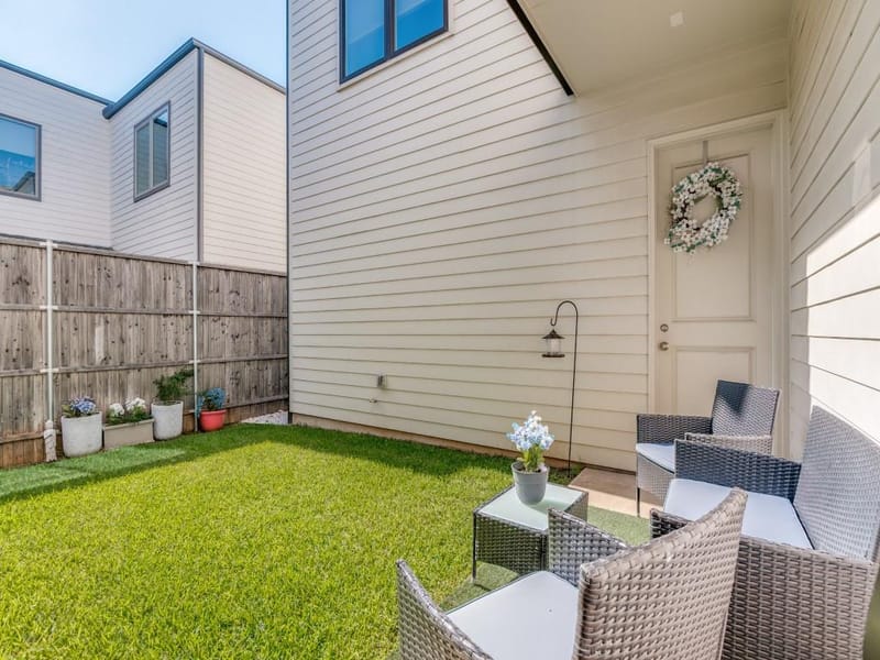732 W 7th Street, Dallas TX 75208 - Photo 23